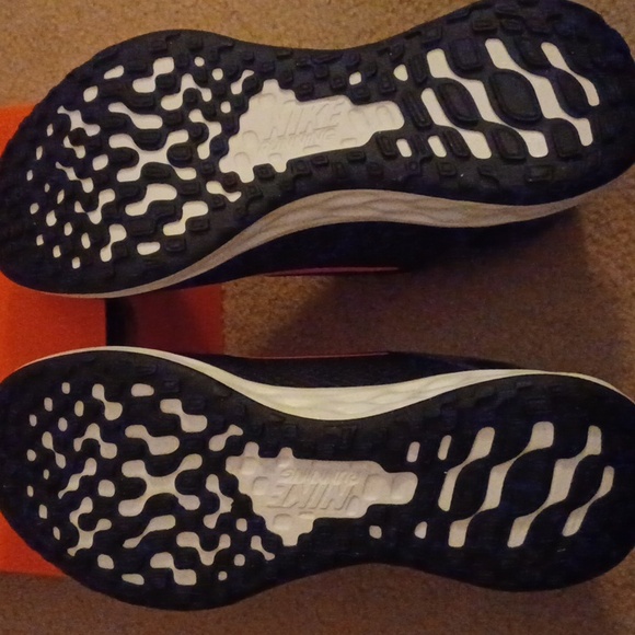 Nike New 6.5 W Shoes - Picture 5 of 8